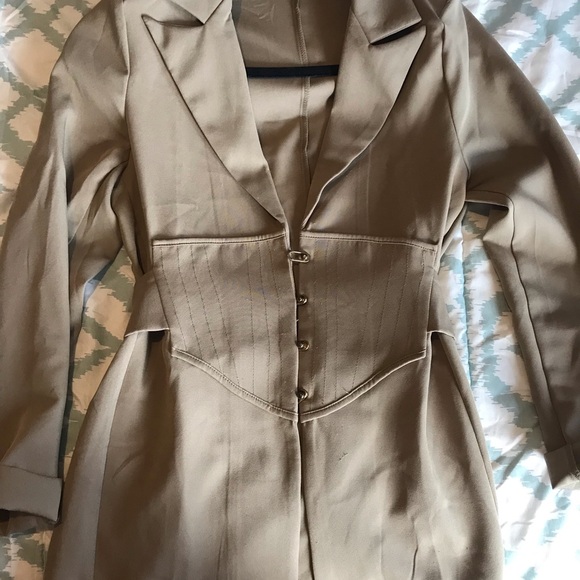 Pretty little thing blazer - Picture 4 of 6